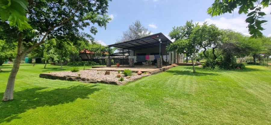 8 Bedroom Property for Sale in Brits Rural North West